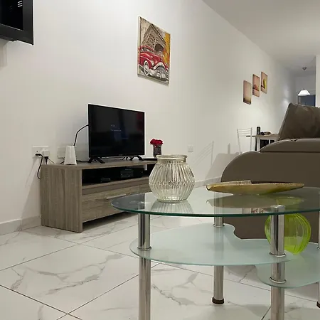 Bugibba 2 Bedroom Close To The