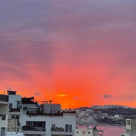 2 Bedroom Close To The San Pawl il-Baħar