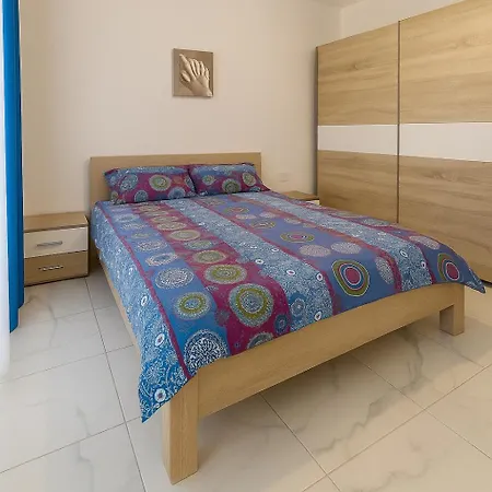 Appartamento 2 Bedroom Close To The