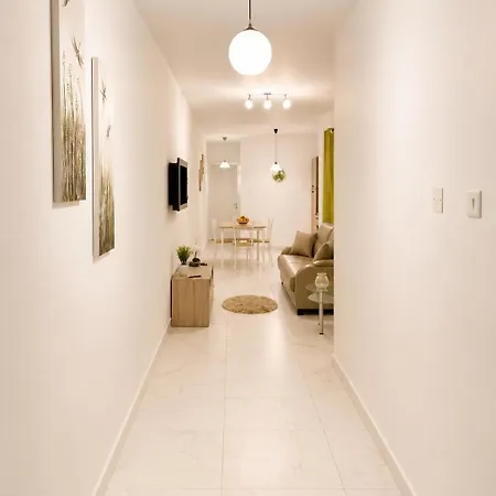 Bugibba 2-bedroom With Balconies Near The