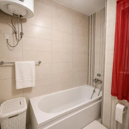 Apartman Bugibba 2-bedroom With Balconies Near The *