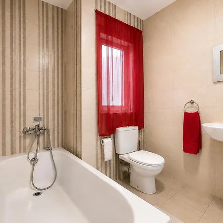 Bugibba 2-bedroom With Balconies Near The Apartman San Pawl il-Baħar
