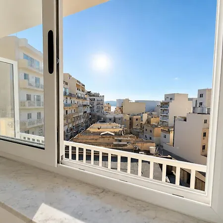 Apartman Bugibba 2-bedroom With Balconies Near The